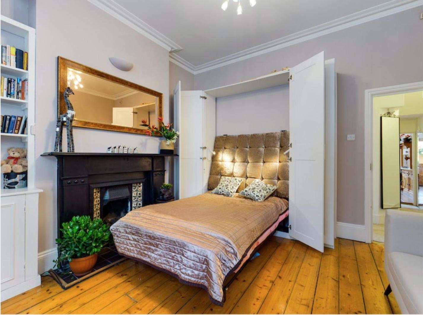The Clapham Apartment With Private Patio London Bagian luar foto